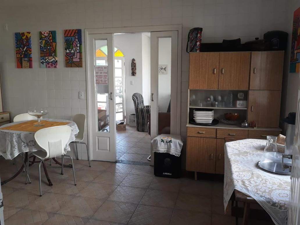 Colibri Hostel Florianópolis Екстериор снимка